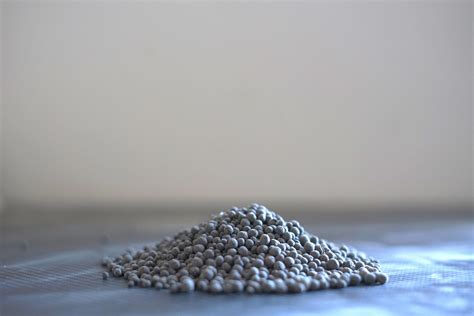 Perlitové granule zblízka