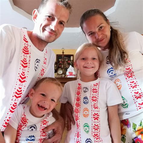Fotografia bielej kôry topoľa bieleho