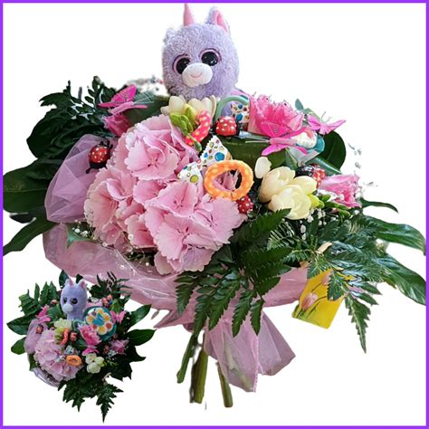 Rozprávková detská kytica s lízátkami a hračkou