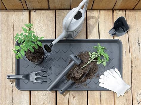 Estetické a praktické výhody podmisiek pod kvetináče