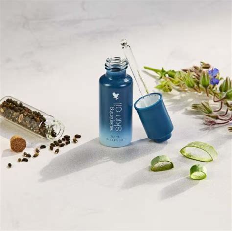 Fľaša s Aloe Activatorom a kvietkami aloe