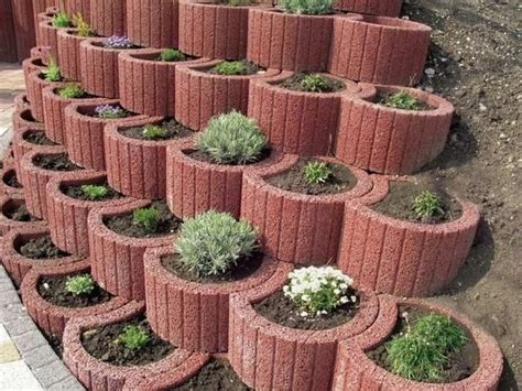Záhonové tvárnice Planter