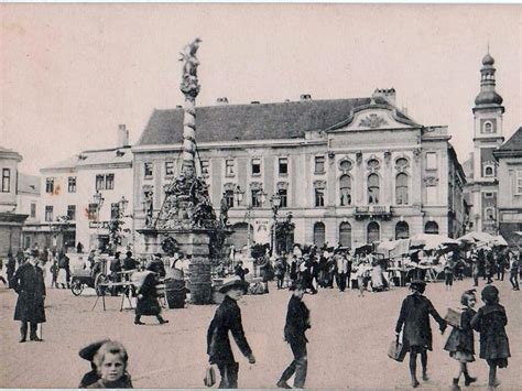 Historická pohľadnica z roku 1906 zachytáva výlet k Studenopotockým vodopádom