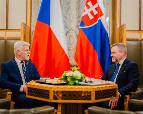 Zobrazenie konfliktných vzťahov medzi tínedžermi v príbehu Slzotvorca
