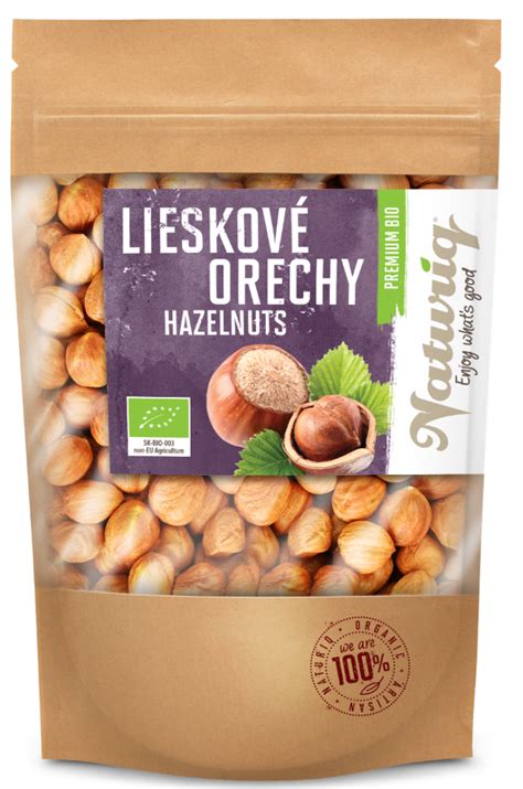 Zrelé lieskové orechy v obale
