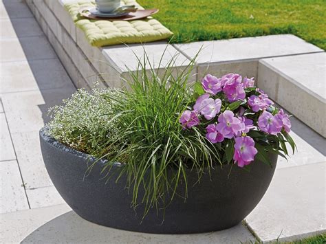 Ukážka interiéru s kvetináčmi Wave Globe