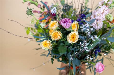 kvety rôznych druhov