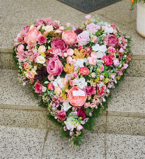Dekorácie hrobov