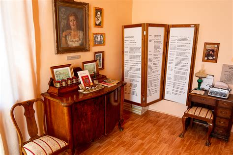portrét spisovateľky Hany Zelinovej