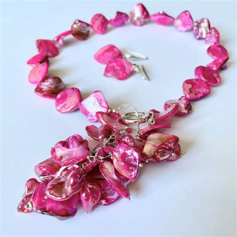 Ručne vyrábané šperky inšpirované kvetmi