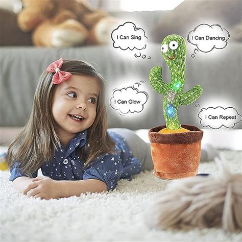 Interaktívny plyšový kaktus ako dekorácia detskej izby