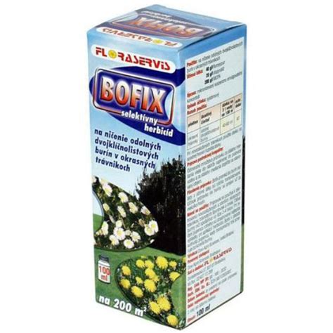 Fľaša s octom a soľou pripravená na použitie proti burine