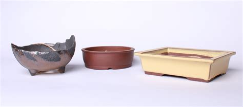 Rôzne tvary bonsajových misiek