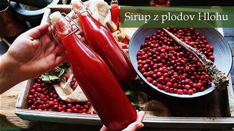 Obrázok s rôznymi produktami z plodov hlohu (džem, sirup, čaj)