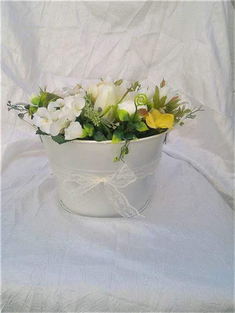 Jarná dekorácia s hyacintmi