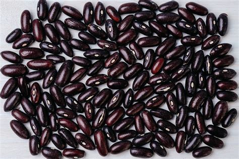 Čierna fazuľa v miske