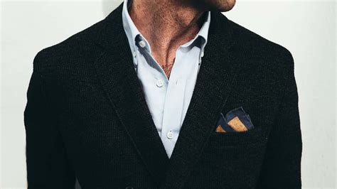 Rôzne spôsoby skladania vreckoviek do saka