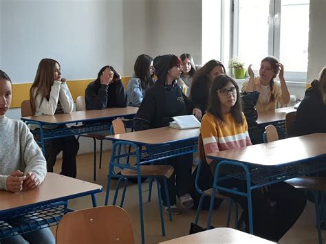 Schéma aktívneho a pasívneho transportu živín