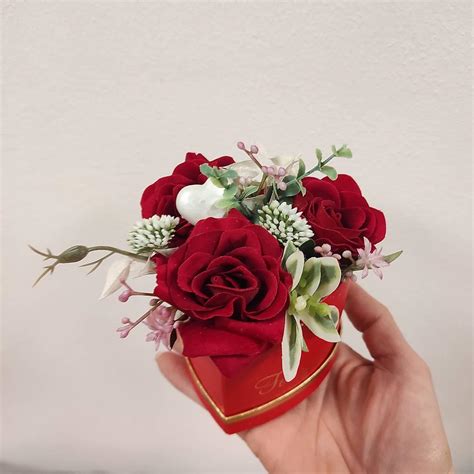 Príklady kvetinových aranžmánov na Valentína