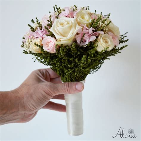 Svadobná kytica zo stabilizovaných kvetov