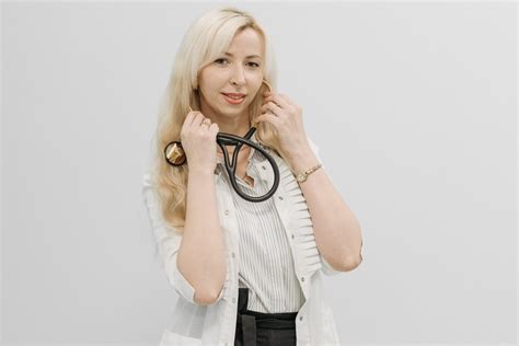 Príklady puncových značiek na zlatých šperkoch