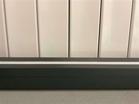 Detail LED osvetlenia na bambusovej fontáne