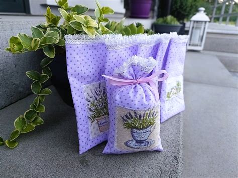 domáce levanduľové vrecúška a sušené kvety