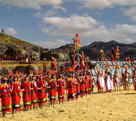 Festival Inti Raymi v Peru