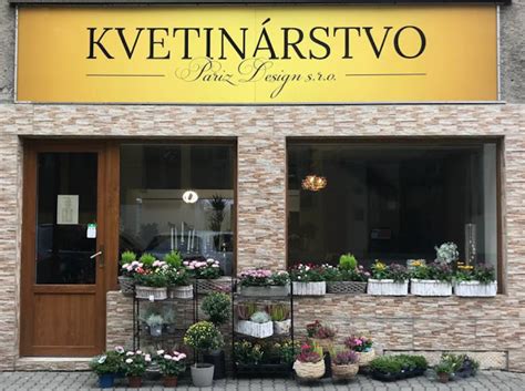Interiér kvetinárstva IRIS na Hodskej ulici