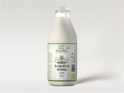 Biele mlieko z rastliny mliečnik