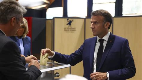 Symbolika kosatca vo francúzskej histórii
