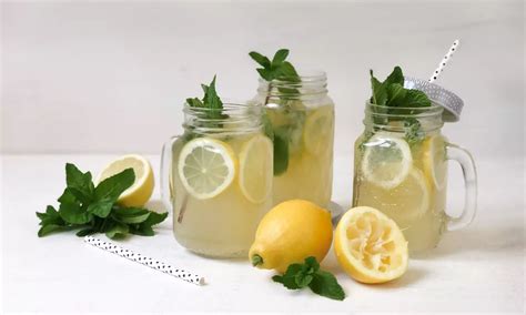 Mätová limonáda