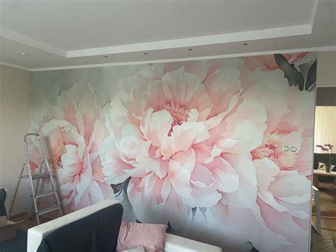 detailný záber na kyticu s pivonkami