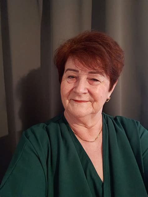 Muž v strednom veku prežíva pubertu