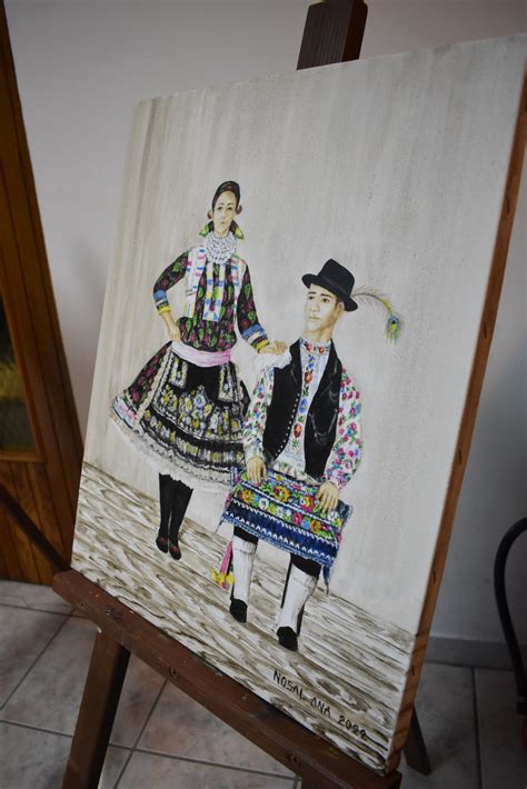Portréty autorky Ivety Cholevovej Nádaskej a ilustrátorky Silvie Nosálovej