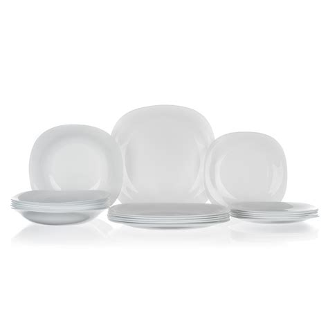 Porovnanie materiálov tanierov: porcelán, kamenina, sklo