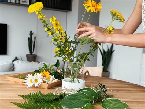 Príprava kvetov pre aranžovanie