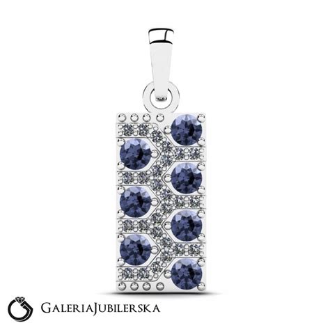 Prívesok z bieleho zlata s kvetinovým dizajnom