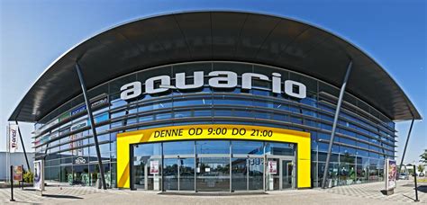 Exteriér Aquario Shopping Center v Štúrove