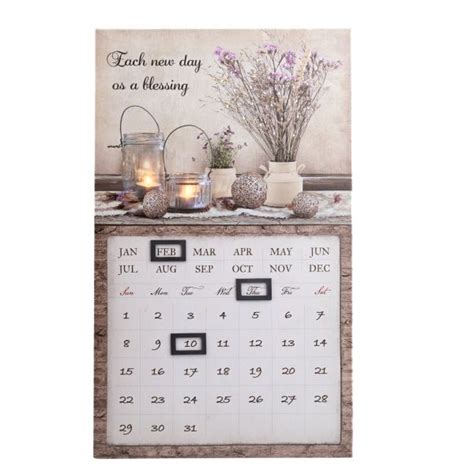 Kalendár s kvetmi pre každý mesiac