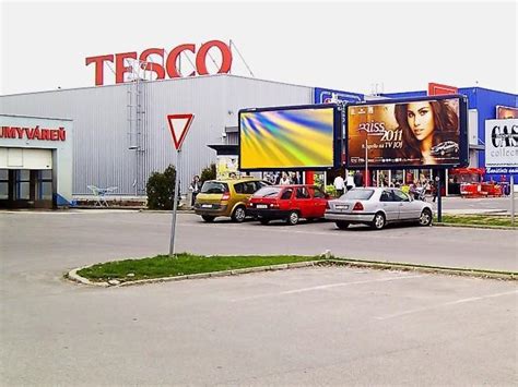 Mapa okolia Tesco Prievidza s vyznačeným kvetinárstvom