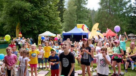 Deti účinkujúce na festivale
