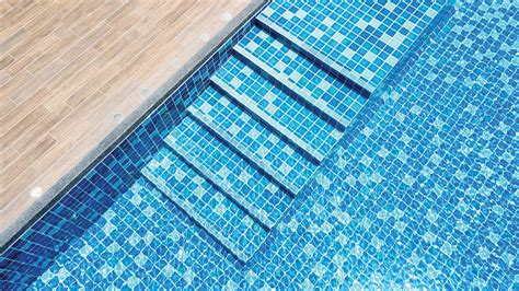 Technológia Aquastatic v škárovacích hmotách