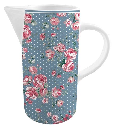 Vintage porcelán s modrým kvetinovým vzorom