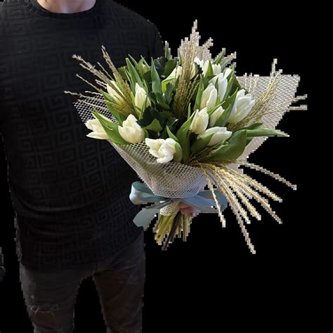 Svadobná kytica z bielych tulipánov