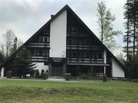 Slnečné miesto pre horec na skalke