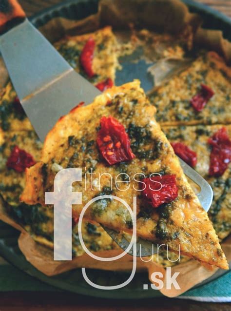 Pizza na základe zo špagetovej tekvice
