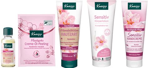 Zloženie Kneipp masážneho oleja mandľové kvety