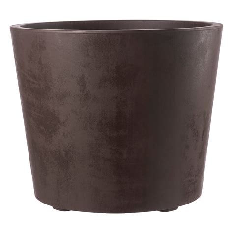 Veľký okrúhly kvetináč s rastlinou