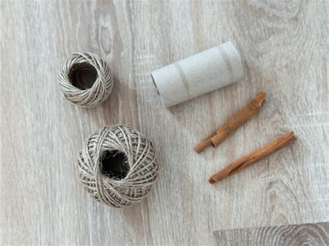 DIY tekvička zo špagátu a rolky